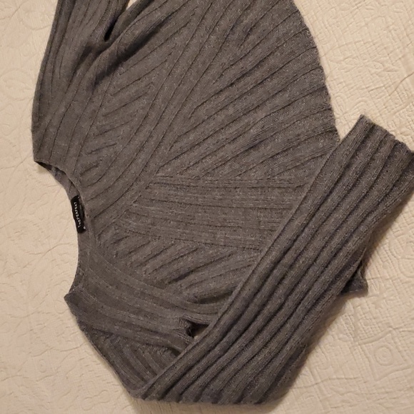 THEPERFEXT Sweaters - 🍒ThePerfext Cashmere Crop Sweater